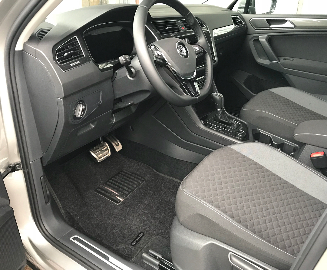 Коврики салона текст. 3D euro-std VOLKSWAGEN Tiguan (2017-) (Укороченные) (EM3D) NP1