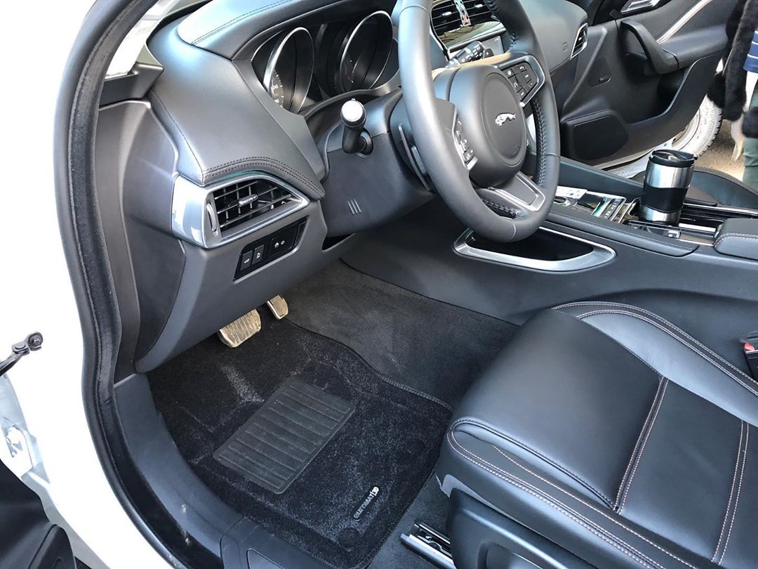 Коврики салона текст. 3D euro-std JAGUAR F-Pace (2016-) /LR RR Velar (2017-) (EMC3D) NP1